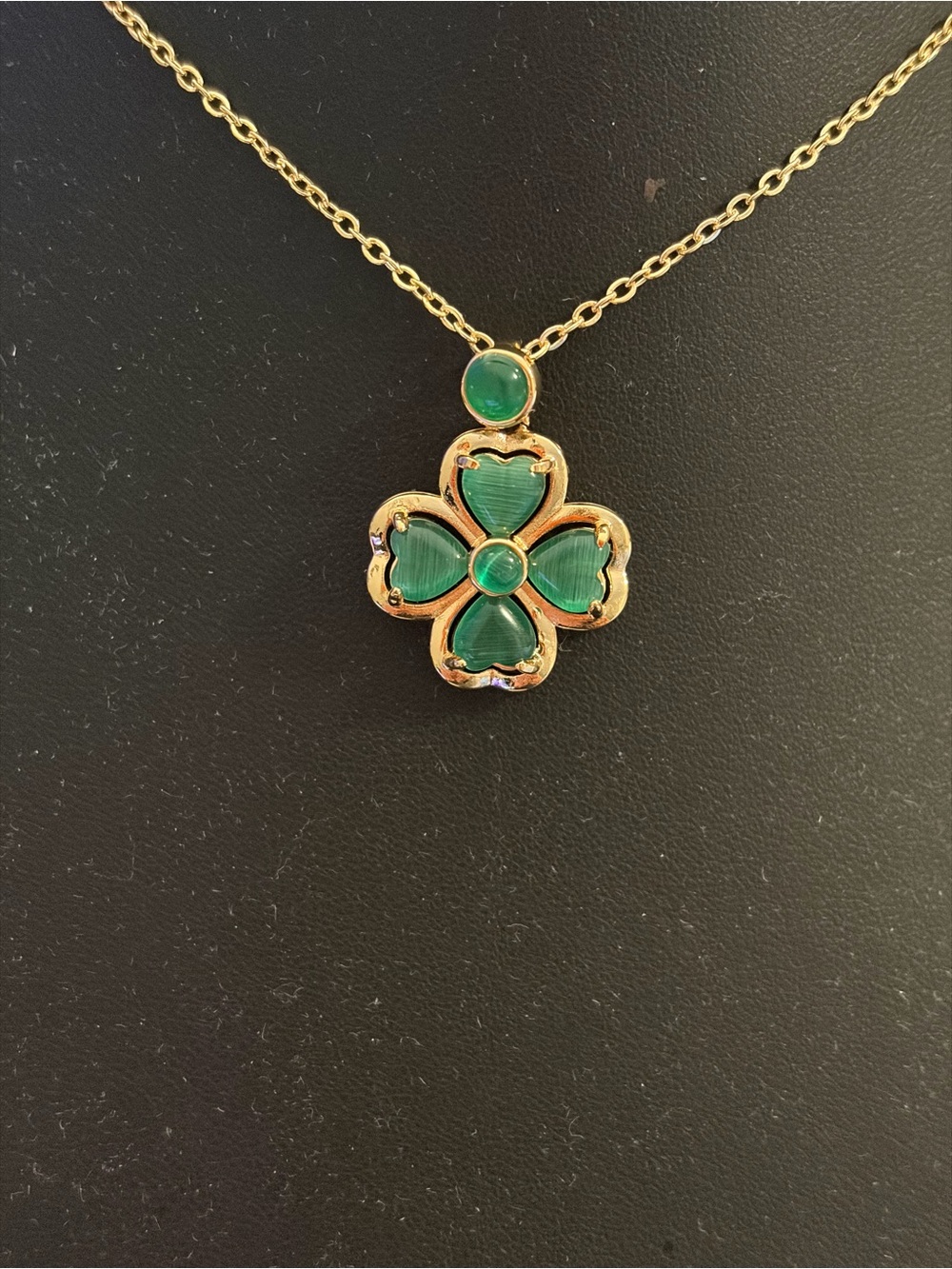 Gold Green Four-Leaf Clover Pendant Necklace - Women's Jewelry